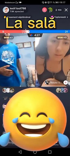 Exciting Split-Screen Dance Video Featuring Salsa Moves