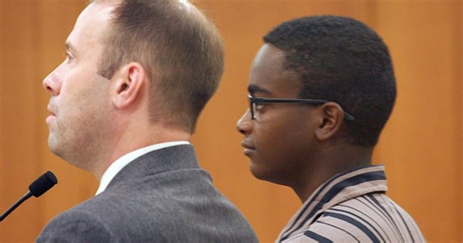 Sex assault case against crochet whiz Jonah Larson will proceed toward trial