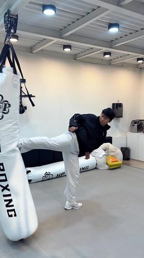 把你最能打的兄弟@在评论区#hpboxing #西安#格斗#抽象#