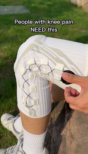 I Tried The Knee Sleeve For 30 Days... Honest Review! 🤔 #shorts #fitness