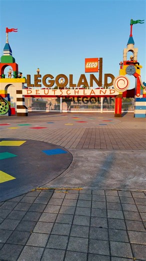 190K views · 1.1K reactions | Bienvenue à LEGOLAND Allemagne !  Le parc vient tout juste de rouvrir ses portes pour la saison, alors suivez le guide ! Commentez l’activité que vous feriez en boucle !  #LEGOLAND #LEGOLANDDeutschland | LEGO | Facebook