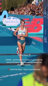 Alisa Vainio 🇫🇮 🏃🏼‍♀️ sigue sorprendiendo 🔥 Esta vez fue 4ta en el Maratón Valencia 🇪🇦 con una marca de 2:20.48 😱😳🤯, dicho registro es un Nuevo Récord Finlandes de Maratón 💪🏽 Lo más impresionante es que llegó con sus pies cubiertos de sangre🩸por el esfuerzo 😱 y aún así eso no la detuvo de lograr su objetivo. Resumimos el año de #Vainio: ➡️ 5ta en el Campeonato Mundial de Tokyo 🇯🇵 con 2:28.32 ➡️ Campeona Nacional de 🇫🇮 con 2:23.06 NR ➡️ 4ta en el Maratón Valencia 🇪🇦 con 2:20.4