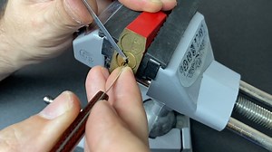 Vintage Yale LOTO Lock Picked part-2 #lockpicking #locksmith #locksport #fyp #viralvideo | Lock Picking V