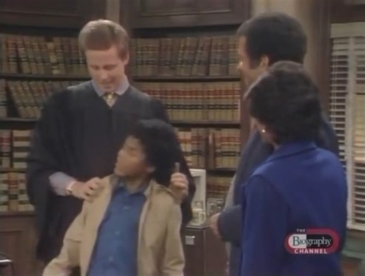 Night court Tv Show || Season 3 Episode 16 | Leon, We Hardly Knew Ye || Leon threatens to run away again when Juvenile Services attempts to take him from Harry || #NightCourt #ClassicTv #JudgeHarryStone #TrendingNow #viralvideo #viralpage #Facebookvideo | Hary Anderson