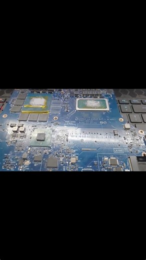 Cuối tuần giao mấy cái máy cho khách . Dell Alienware M15 r6 thay main i7-11800H Vga Rtx 3070 cho e trai khách dùng ở quận 6 | Mainboard Giare