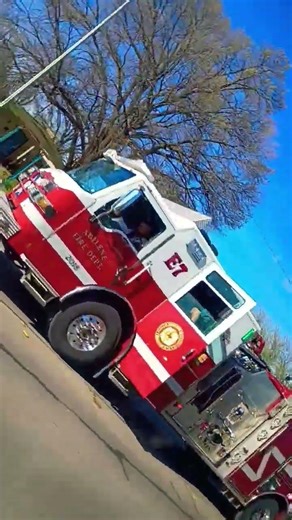 I said "No" because the license plate was showing in a good view.