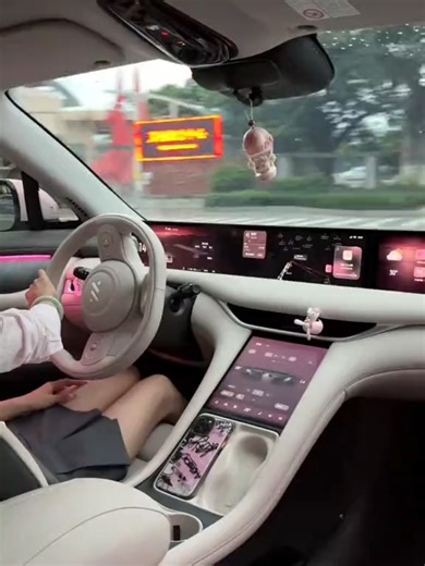 How to Clean Your Sticky Steering Wheel Easily