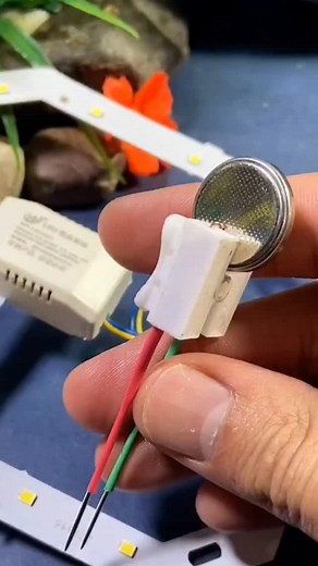 Homemade LED Bead Testing Tool 💡 | Simple DIY Electronics Hack Description: Test your LED beads easily with this homemade LED tester! 🔋✨ A simple and effective tool for anyone who loves DIY electronics or repair work. Perfect for checking LEDs before soldering or installing them! #LEDTester #DIYTools #ElectronicsProjects #LEDBeads #TechTips #MakerCommunity #EngineeringDIY #creativetools | 𝙑𝙞𝙧𝙖𝙡𝙓𝙥𝙧𝙚𝙨𝙨