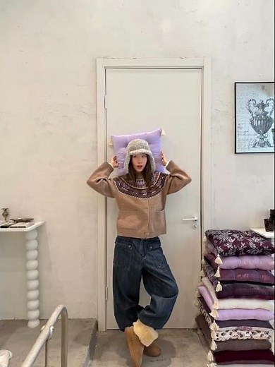 If you have hands you can 5 laid-back street style poses of Korean girls #Poses for taking