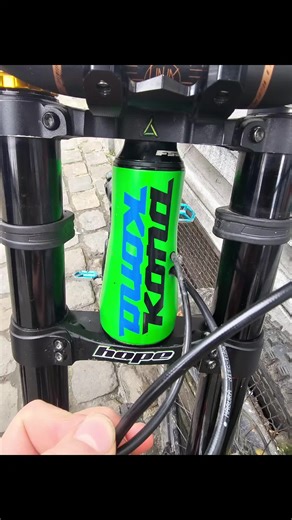 kona operator new paintings soon