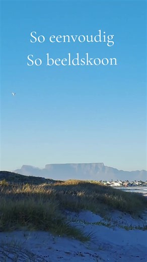 So eenvoudig, so beeldskoon❤️ 📼 BliximStraat 💥 🎶 Rou, eg, en sonder verskoning. 🚧 Stap in die ring van ritme en stories wat harder tref as ’n knock-out hou. 👇 Skakel in. Voel dit. Lééf dit. 👇 🎧 Spotify | 📺 YouTube | 🍎 Apple Music #BliximStraat #Afrikaansmusiek #Toptreffers #PlaaslikeLegende @NèNé B