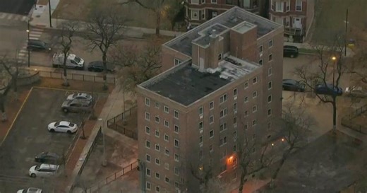 Residents at West Side CHA building describe “deplorable” living conditions