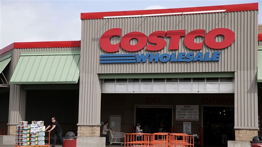 What time does Costco open on Christmas Eve and Christmas Day in AZ?