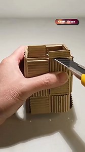 8.8K views · 121 reactions | Instructions for making a simple, economical pen box from cardboard #crafts #diy #craft #diycrafts | Craft Home | Facebook