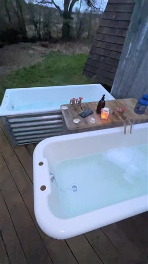 My type of weekend 🧖🏼‍♀️ #diyvanconversion #sprintervan #diyvanbuild #vanconversion #vanbuildseries #vanbuild #vanlife #foryoupage #foryou #offgrid #tinyhou | Tias Vanlife