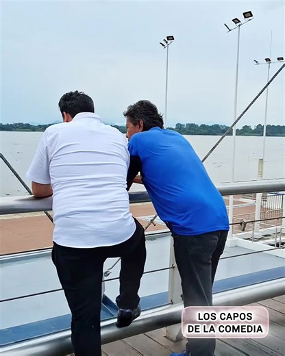 Humor y Risas en el Malecón: Stand Up Comedy