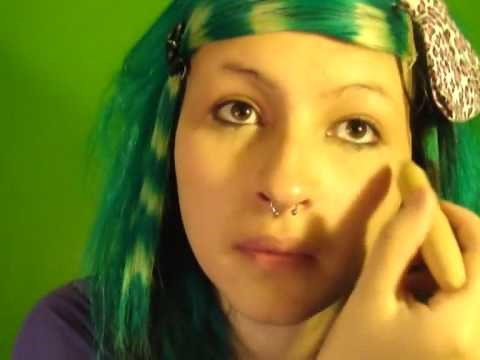 HOW TO: Scene / Emo Makeup for School! EPIC!