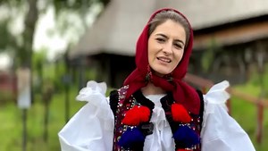 "În fiecare din satele noastre Hărnicești, Desești și Mara, atmosfera Sărbătorii se simte la fel de frumos și sunt fericită să știu că AICI pentru mine este ACASĂ". Măriuța Pop, 4 mai 2024, Maramureș. | Direct MM