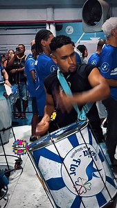 Ele toca, rege, trabalha e se diverte ao mesmo tempo 🥁🪘 | Thiago Genini
