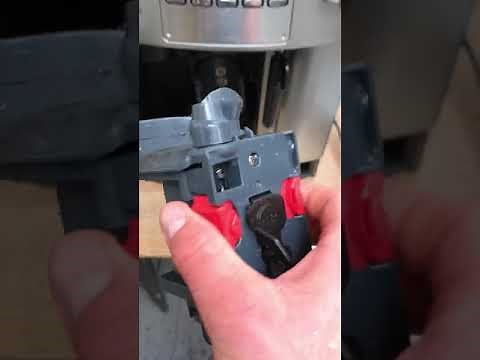 [Explained] Cleaning Your Delonghi Magnifica Espresso Machine