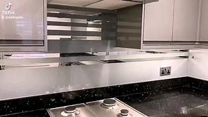 Glass Spalshbacks ✅ 100000s Designs ✅ Manufacturing and Installation ✅ | 3D Splashbacks