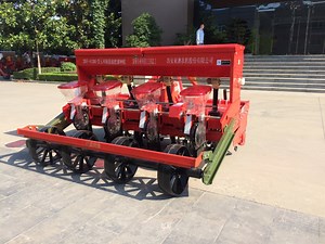 [Hot Item] Advanced Multi-Row Corn Planter for Fast and Efficient Planting