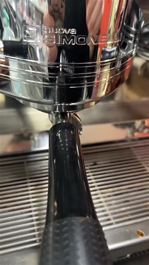 @SalDaVinci Official complimenti per questa vittoria #coffee #coffeetime #espresso #italy #bar