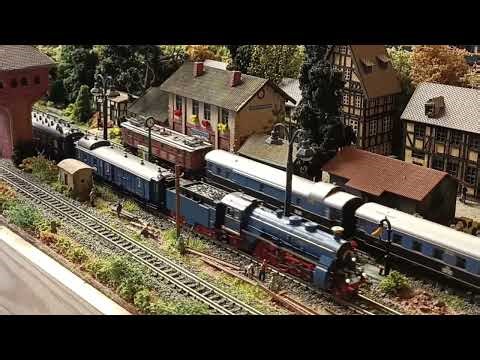 Spur N ein schönes Hobby Die BR 18.5 von MiniTrix