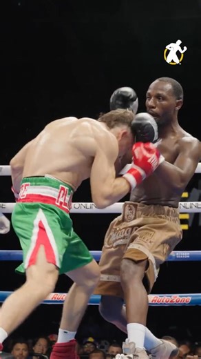 4.1K views · 22 reactions | ‼️ Chicago was on  last night and @oscarduartej vs. @kennethsimsjr closed the show with fireworks! Congratulations to @oscarduartej on the win! He wants @isaacpitbullcruz next! What a fight that would be!  by @goldenboy | Supreme Boxing | Facebook