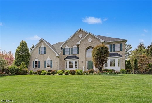 39 Briarwood Dr E, Warren Township, NJ 07059 - MLS 4022888 - Coldwell Banker