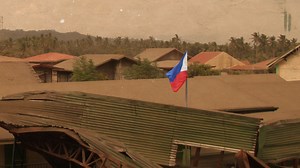 20K views · 528 reactions | Sa kabila ng mabigat na hamon sa ilalim ng 'new normal', patuloy na nagpupunyagi ang DepEd upang maghanap at maghatid ng mga alternatibong pamamaraan para makapagpatuloy ang edukasyon sa pinakaligtas at pinakaangkop na paraan. Sa anumang panahon o sitwasyon, HANDA ang DepEd. Handang kumilos, handang tumugon, at handang magserbisyo. #HandangIsip #HandaBukas #SulongEduKalidad #DepEdPhilippines #DepEdTayo | DepEd Philippines | Facebook