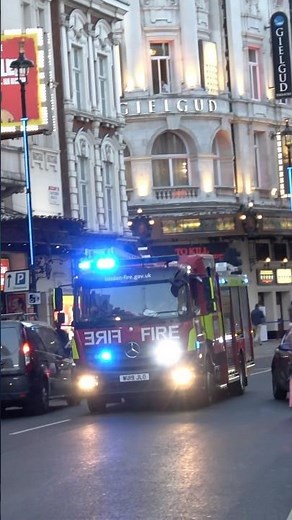 LFB responding with bullhorn 🇬🇧