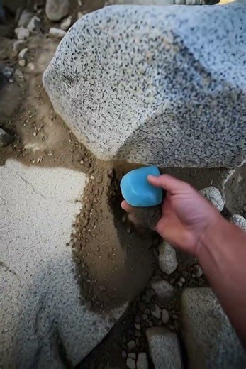 I Found a Natural Aquamarine Crystal in the Mountains — Raw Discovery