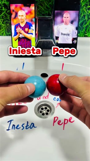 Andres Iniesta vs Pepe ⚔️ battle