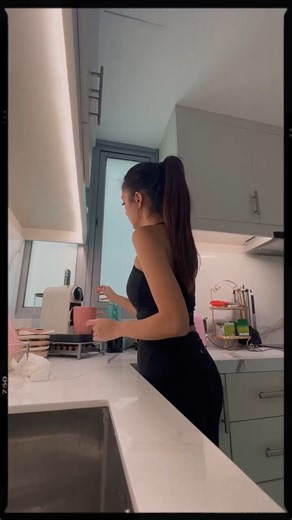 1.4M views · 10K reactions | Kim Chiu master chef era na ba itu?!  Catch Kim Chiu sa #ItsShowtimeTV5 at makipagkulitan tuwing Monday to Friday, 12:45PM. Tuwing Sunday naman ay makakasama si Kim sa #ASAPonTV5, 12PM! #IBAngSayaPagSamaSama : IG | @chinitaprincess | TV5 | Facebook