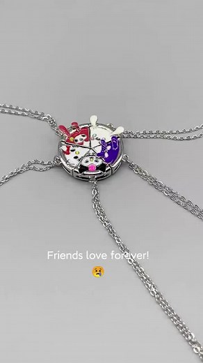 Best Friendship Necklaces for Friends | Cute Gift Ideas