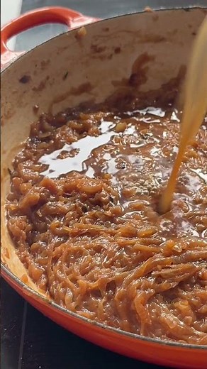 Barney's easy & cosy French onion soup