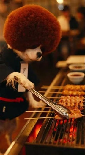 「居酒屋で働く犬」の疲れた表情が人間すぎる