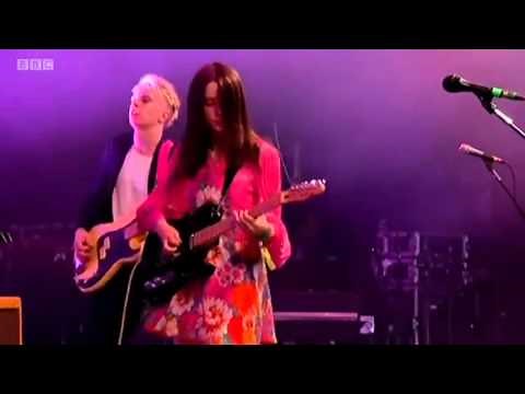 Wolf Alice - Bros (Live)