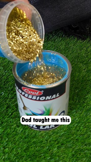 18K views · 26 reactions | DIY blue glitter paint #lifehack #fblifestyle #hack #lifehacks  This video was produced by Network Media and Aoos Media | The Puzzle and Pointers | Facebook