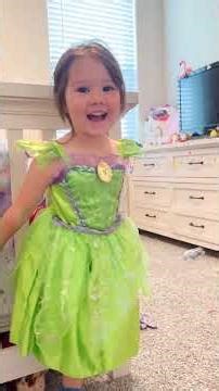 Princess dress up fashion show!🩷👑