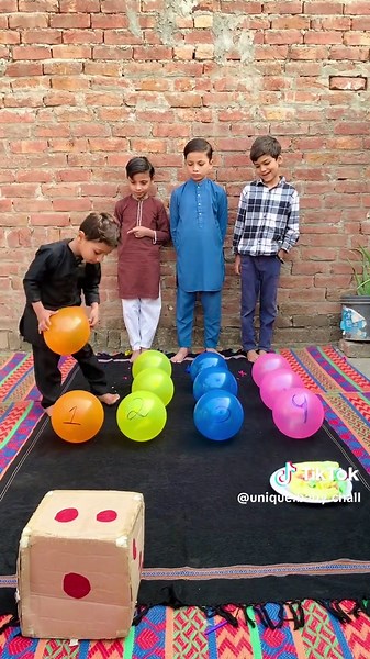 Unique and funny Challenge #challenge #funny #games #balloons #1millionaudition