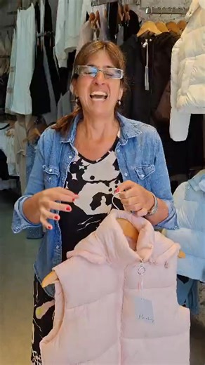 🧒👕 Venta Mayorista y Minorista de ropa para Damas 🏭 Somos Fabricantes e Importadores | 📦 Envíos a todo el país 📍 Av. Avellaneda 2768 | 🚛 Envío GRATIS: 📦 A sucursal desde $100.000 | 🏠 A domicilio desde $200.000 💳 Descuentos: 💰 10% OFF por transferencia 💳 3 cuotas sin interes 🛍️ Mínimo de compra: $10.000 www.newline.com.ar | NewLine