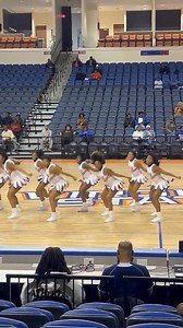 Virginia State University Cheerleaders 🔥 #hbculove #hbcupride #hbcucheer #cheerphi #cheerleading #cheerleader #cheers #tiktok #reels #stompandshake #blackgirlmagic #blackcheer #blacklivesmatter #blackculture #viral #explore #prettygirls | Cheerphi Incorporated