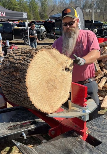 Jesse's NEW Wolfe Ridge Splitter at Midsouth Expo