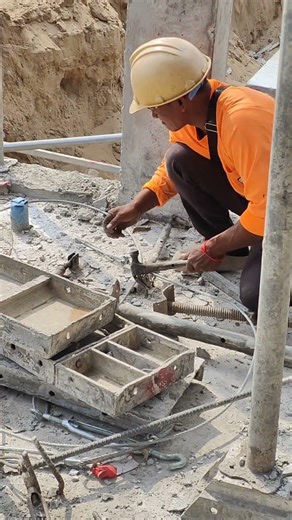 Column Formwork Bracing: How to Adjust and Remove Supports