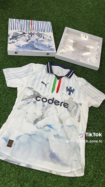 Puma Monterrey Kidsuper Juego Versión Jersey