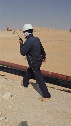 Pulling HDPE pipe inside a CS pipeline! 👷‍♂️ #pipelining #construction