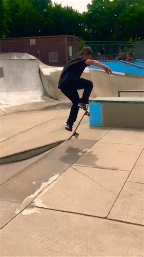 HILL STREET #skatersover50