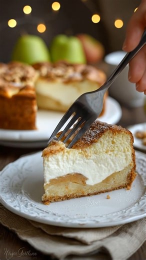 free-sugar Apple Cream Cheese Cake A soft, cozy apple cake with a creamy cheesecake-style layer and warm cinnamon flavor—easy to slice and perfect for fall baking. Ingredients Apple layer 2 medium apples, peeled and thinly sliced 1 tsp cinnamon 1 tbsp granulated free-sugar sweetener (optional, for extra sweetness) 1 tsp lemon juice (optional) Cake batter (free-sugar) 2 cups almond flour 1/4 cup coconut flour 2 tsp baking powder 1 tsp cinnamon 1/4 tsp salt 4 large eggs (room temperature) 1/2 cup 